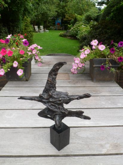 Verkocht.Blank.Hans Blank.Wormerveer 1952.Brons beeld.Leda en de Zwaan.
